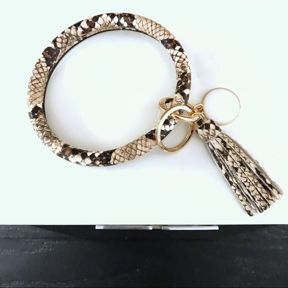 BOGO ALL Keychains-Snakeskin Round Keychain Tassel - Picture 5 of 8